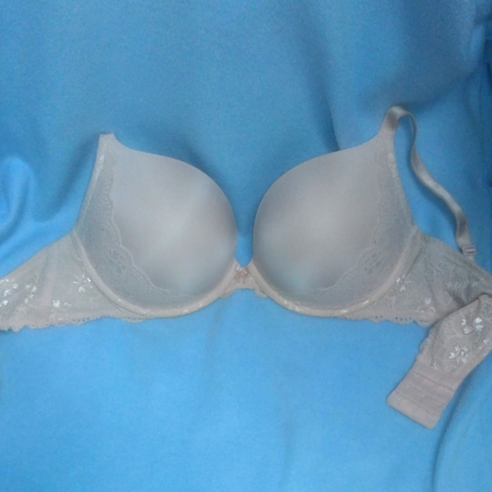 Torrid Bra size 40D Nude